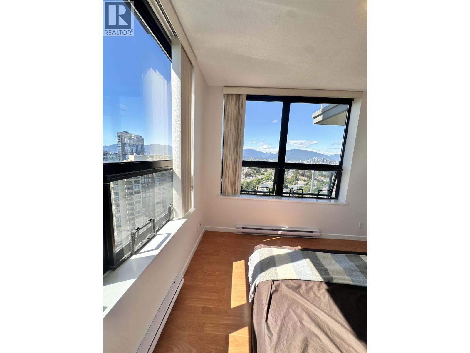 2409 3663 Crowley Drive, Vancouver, British Columbia  V5R 6H4 - Photo 15 - R3089375