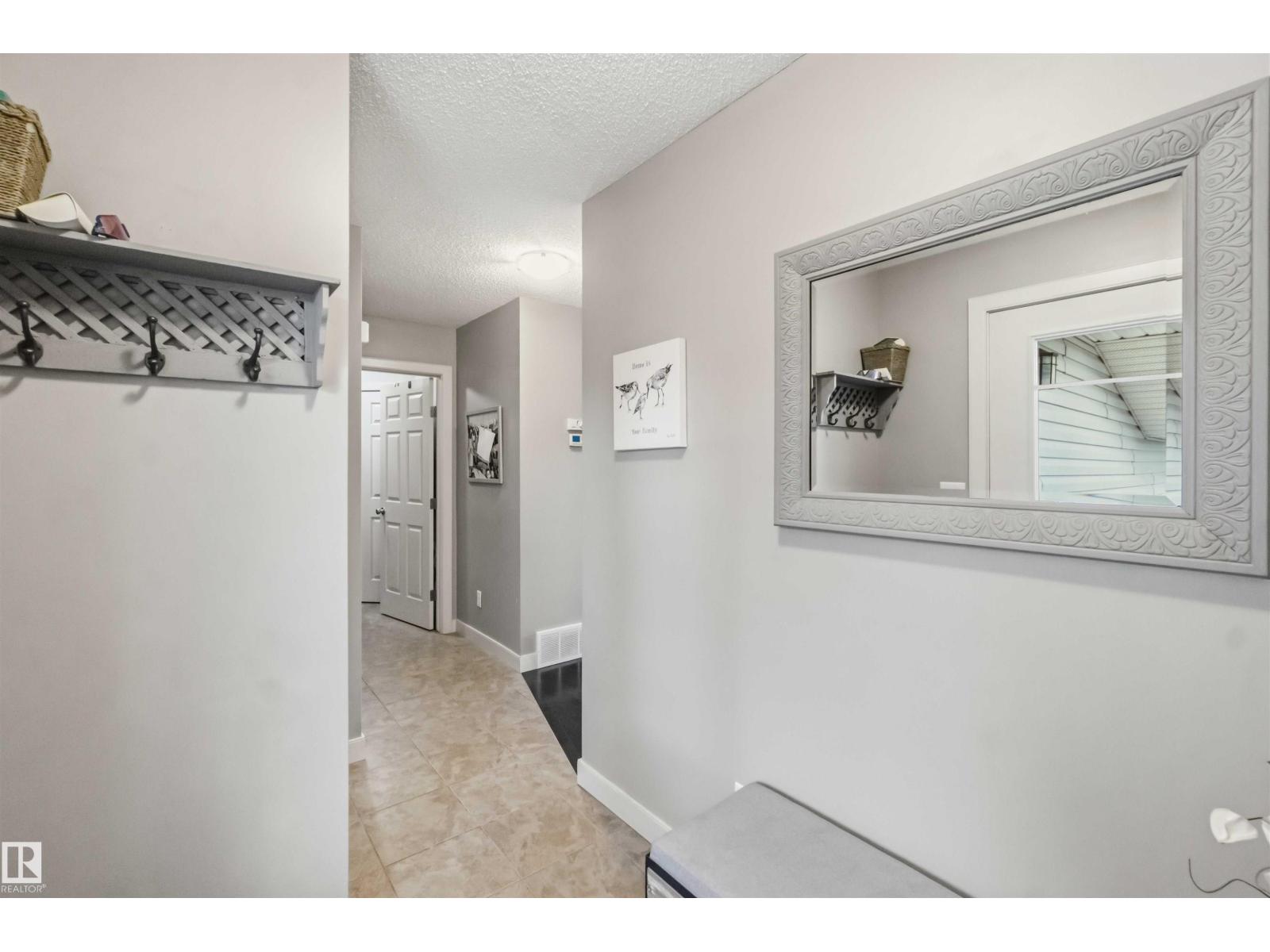 20013 131 Av NW, Edmonton, Alberta  T5S 0E1 - Photo 4 - E4494165