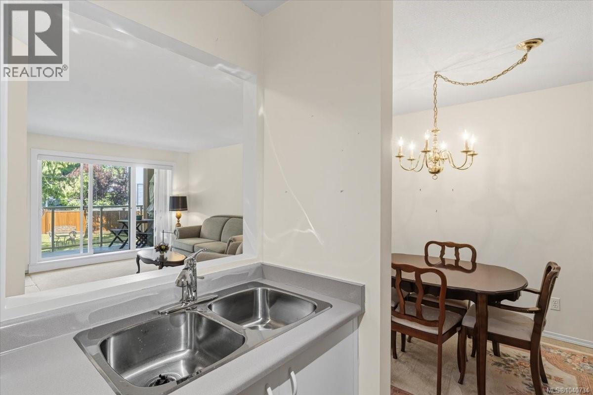 204 4701 Uplands Dr, Nanaimo, British Columbia  V9T 5Y2 - Photo 8 - 1040734