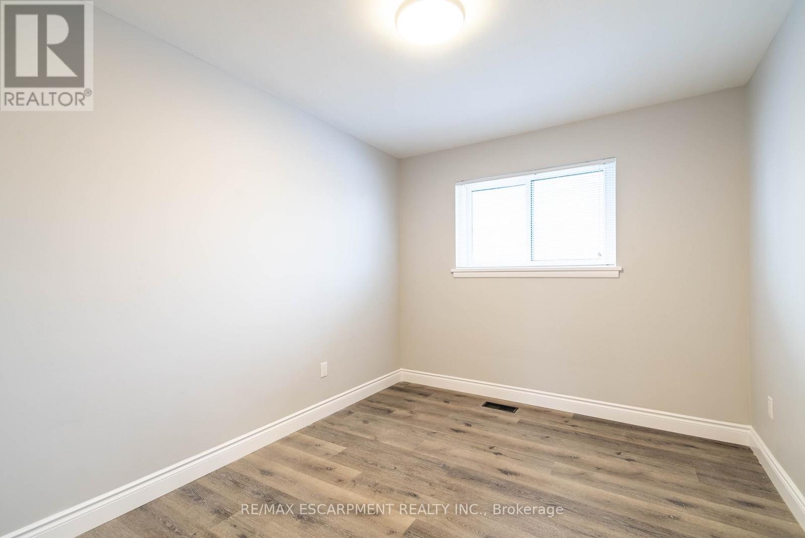 1 - 196 Upper Paradise Road, Hamilton, Ontario L9C 5B9 - Photo 13 - X13458202