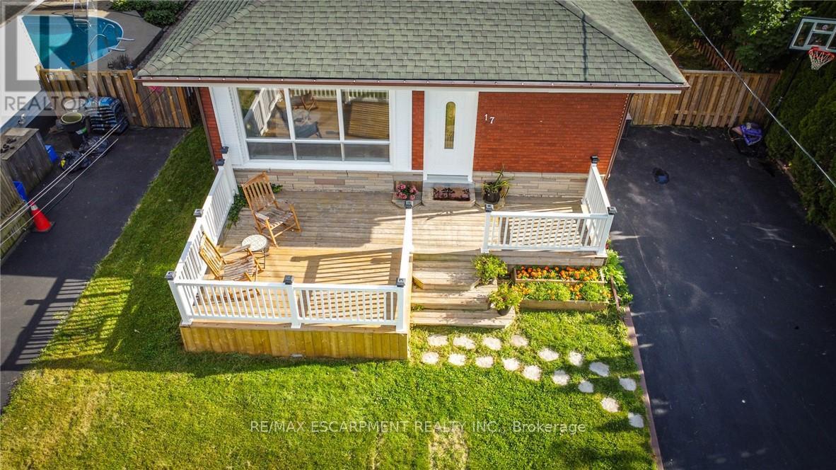 17 Alba Street, Hamilton, Ontario  L8G 1N9 - Photo 4 - X13458290