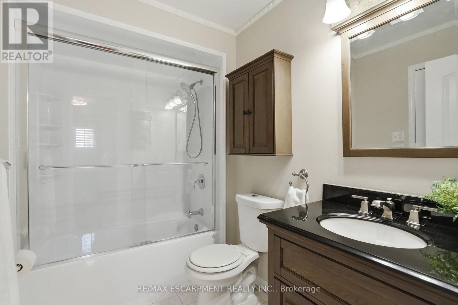 174 Fellowes Crescent, Hamilton, Ontario L8B 0M9 - Photo 18 - X13458298