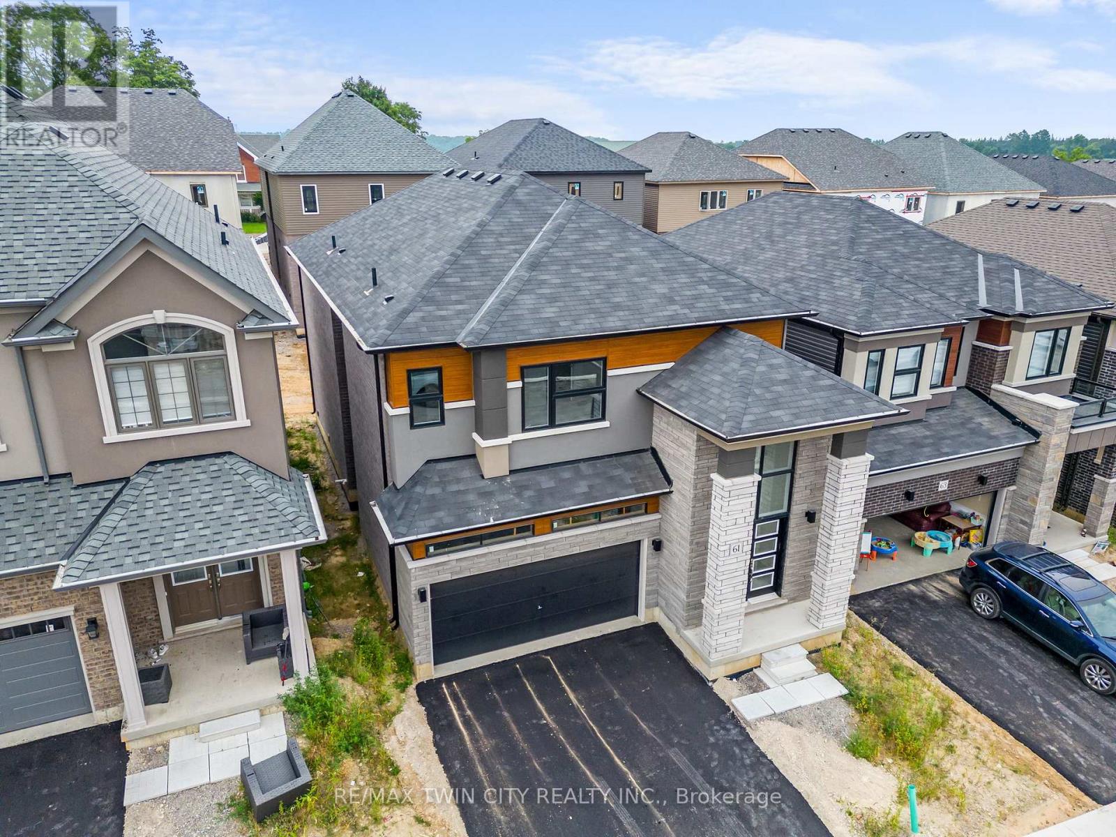 61 George Brier Drive E, Brant, Ontario  N3L 4A2 - Photo 4 - X13458362