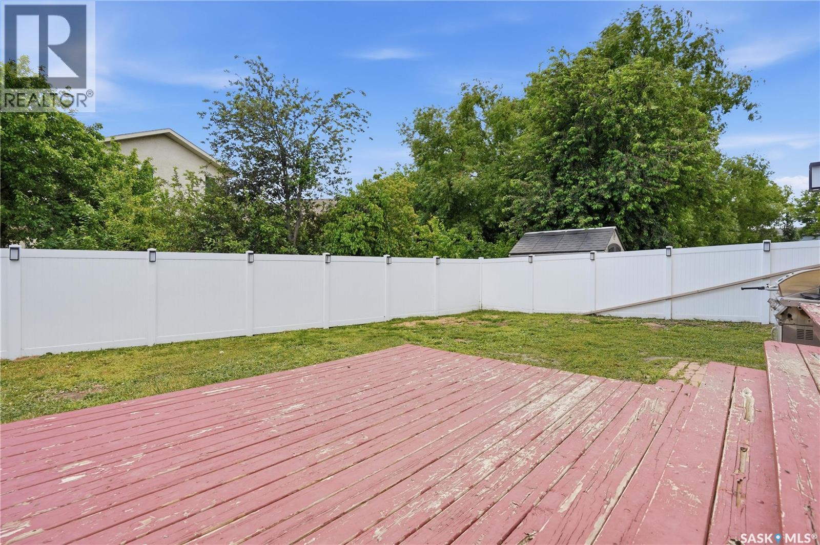 3348 Gloucester Bay, Regina, Saskatchewan  S4V 2T9 - Photo 47 - SK039783