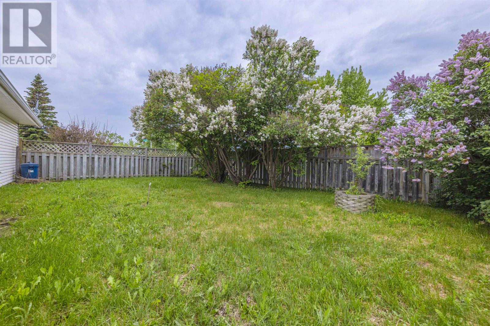 1106 Crawford Ave, Thunder Bay, Ontario  P7E 3C9 - Photo 5 - TB2601569