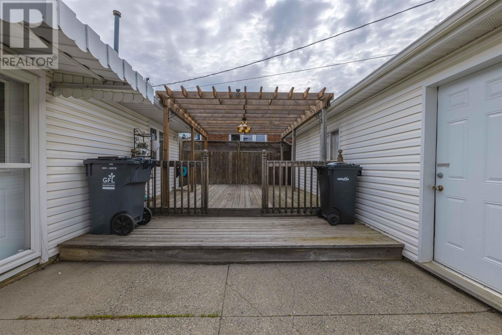 1106 Crawford Ave, Thunder Bay, Ontario  P7E 3C9 - Photo 9 - TB2601569