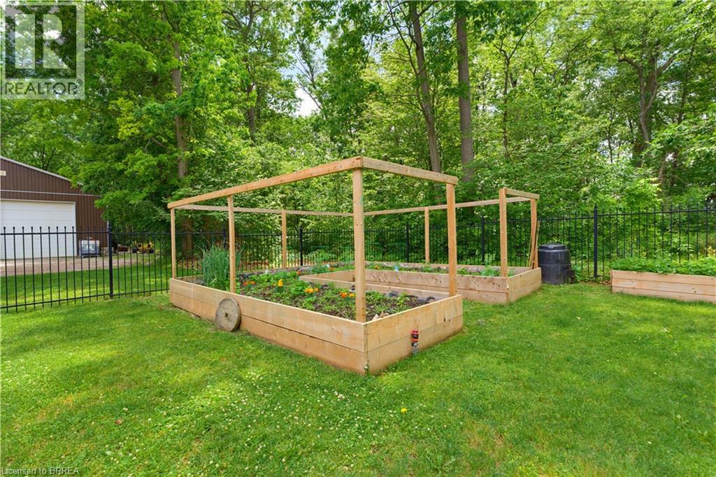 131 Maple Avenue N, Burford, Ontario  N0E 1A0 - Photo 48 - 40835045