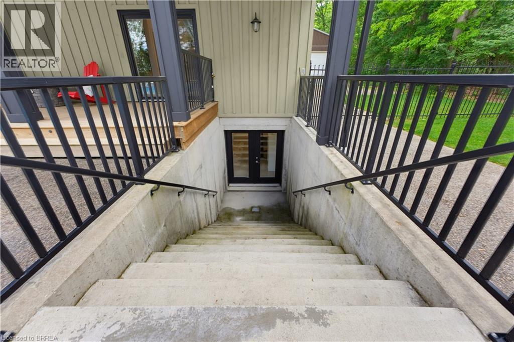 131 Maple Avenue N, Burford, Ontario  N0E 1A0 - Photo 36 - 40835045