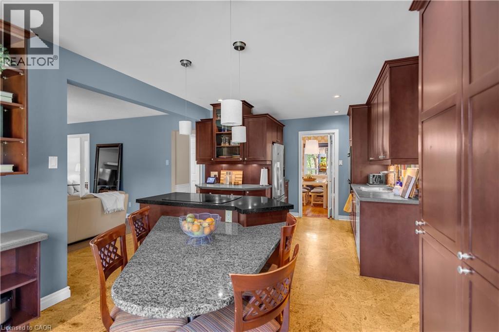 44 Hammill Court, Ancaster, Ontario  L9G 4L4 - Photo 10 - 40840855