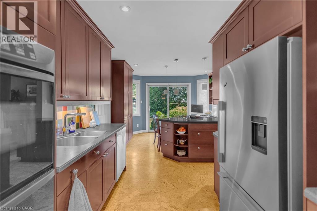 44 Hammill Court, Ancaster, Ontario  L9G 4L4 - Photo 12 - 40840855