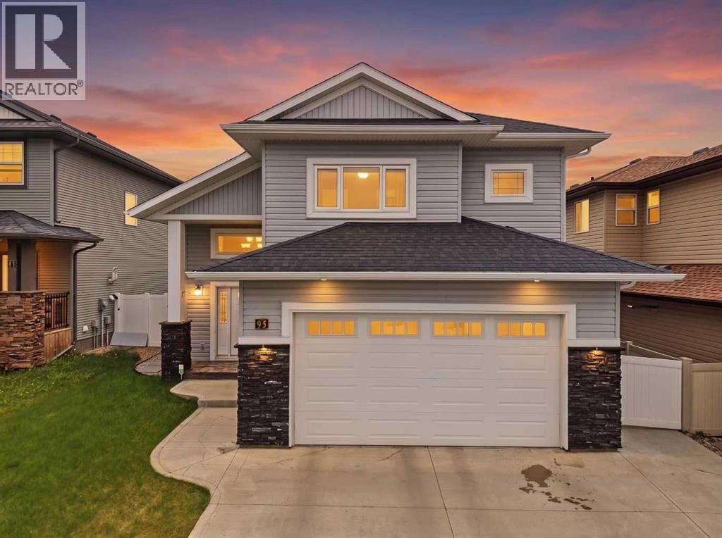 95 Thompson Crescent, Red Deer, Alberta  T4P 0S1 - Photo 1 - A2320356