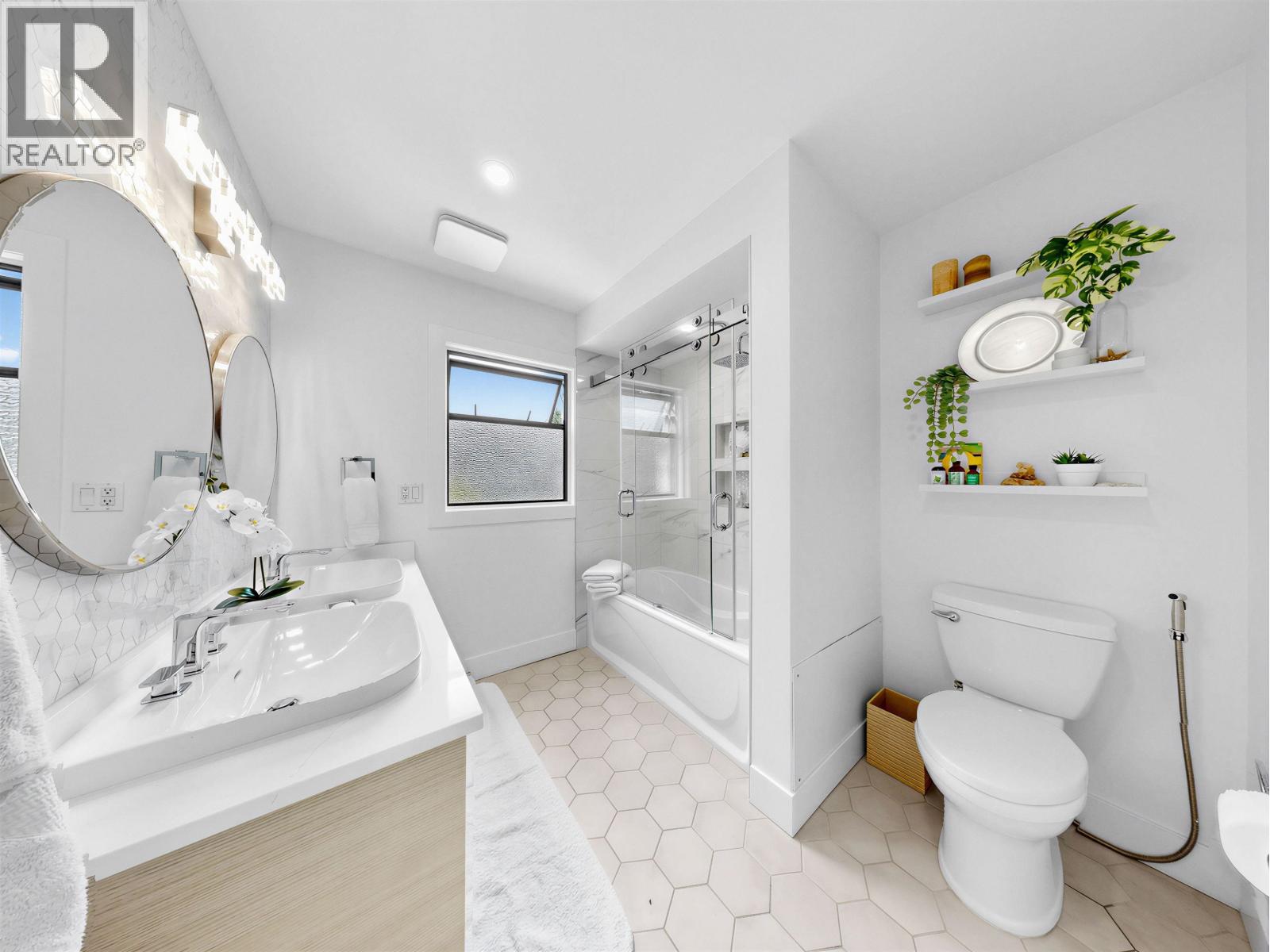 1270 Premier Street, North Vancouver, British Columbia  V7J 2H4 - Photo 11 - R3137160