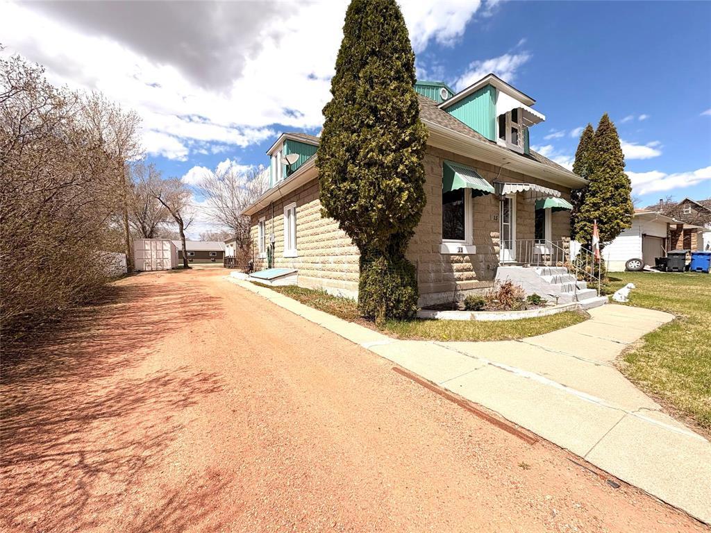15 Souris Street, Melita, Manitoba  R0M 1L0 - Photo 26 - 202610346