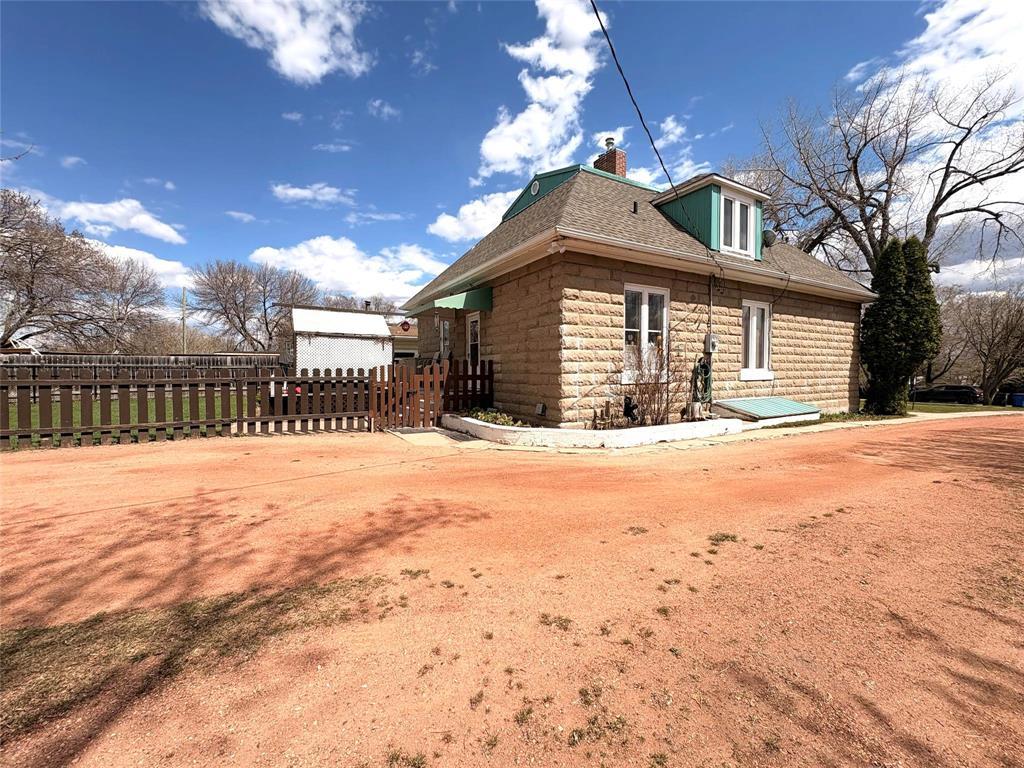 15 Souris Street, Melita, Manitoba  R0M 1L0 - Photo 29 - 202610346