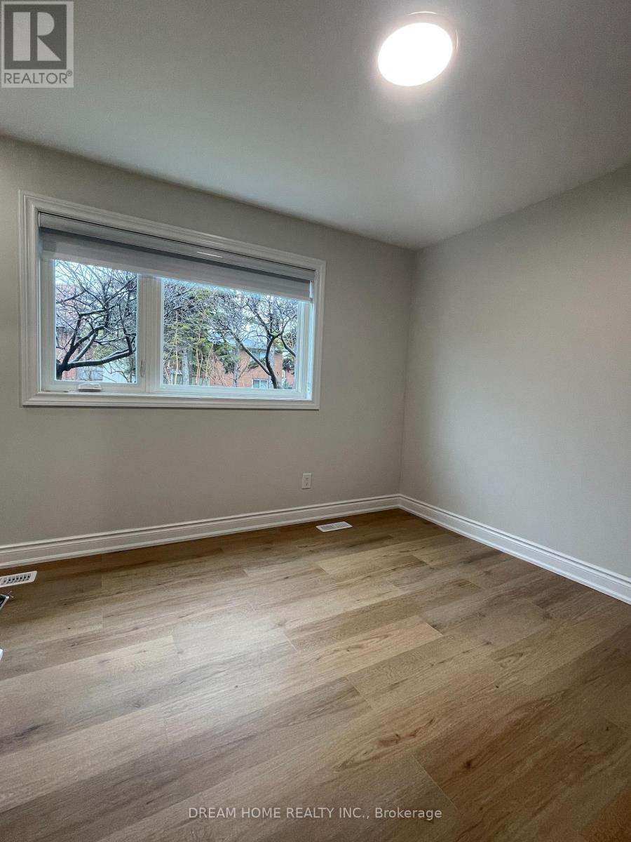 Garden Suite - 144 Pleasant View Drive, Toronto, Ontario M2J 3R4 - Photo 3 - C13458392