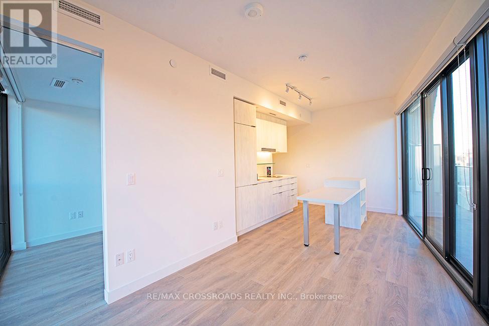 808 - 215 Queen Street W, Toronto, Ontario M5V 0P5 - Photo 7 - C13458398