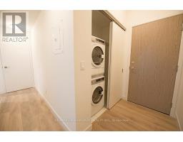 808 - 215 QUEEN STREET W, Toronto, Ontario