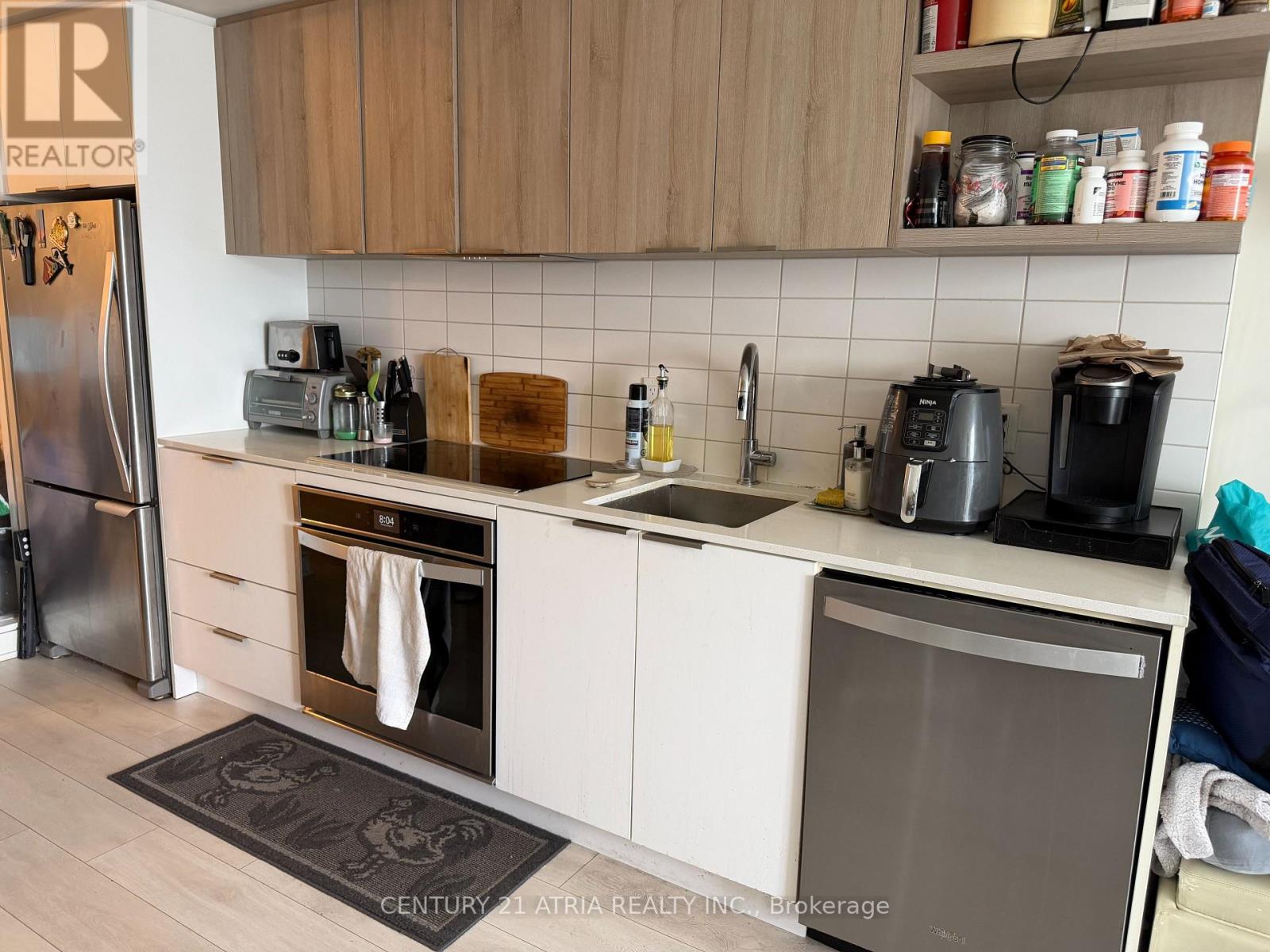 2901 - 6 Sonic Way, Toronto, Ontario  M3C 0P1 - Photo 3 - C13458482