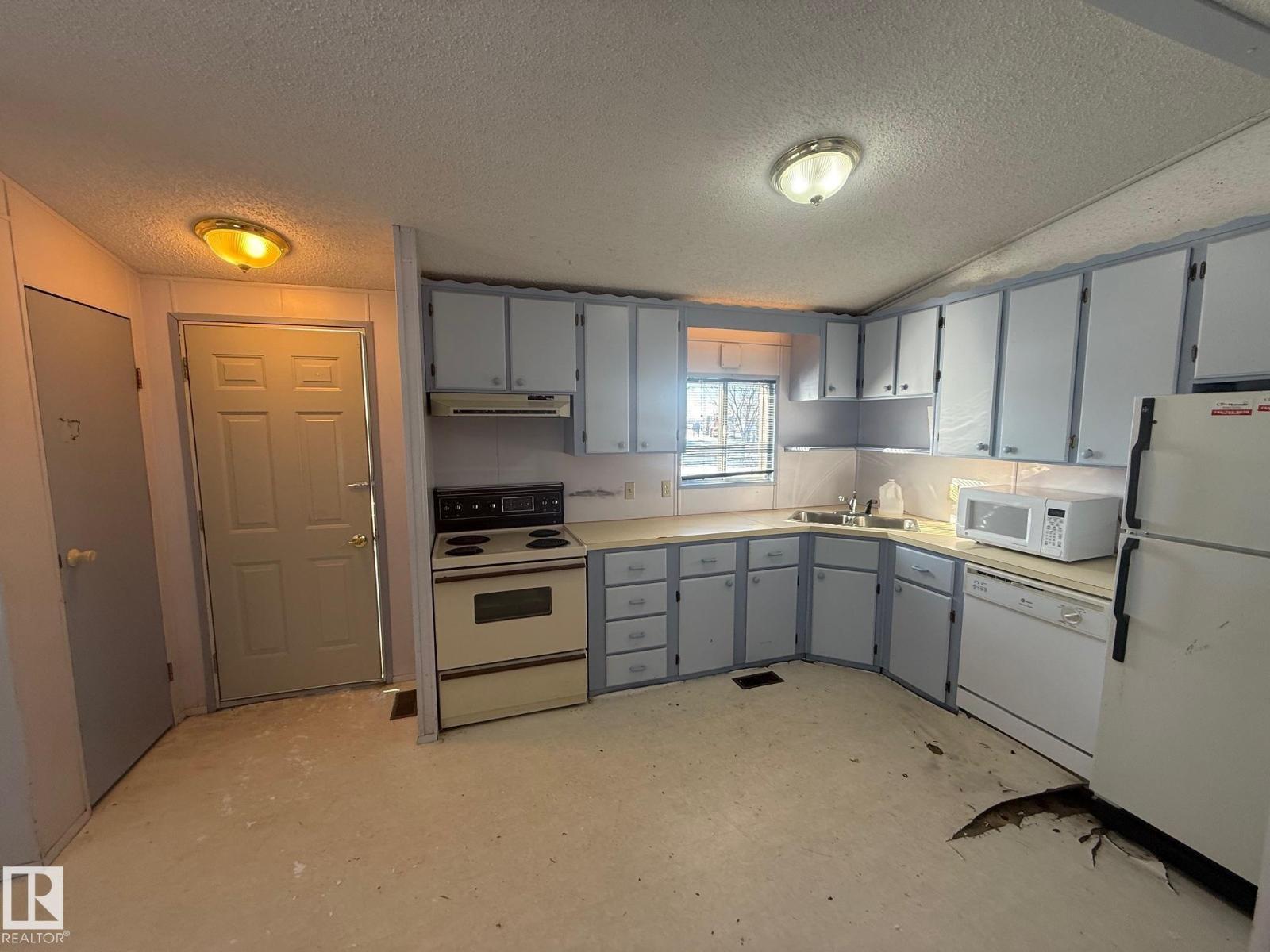 Unknown Address, ,     - Photo 13 - E4494185
