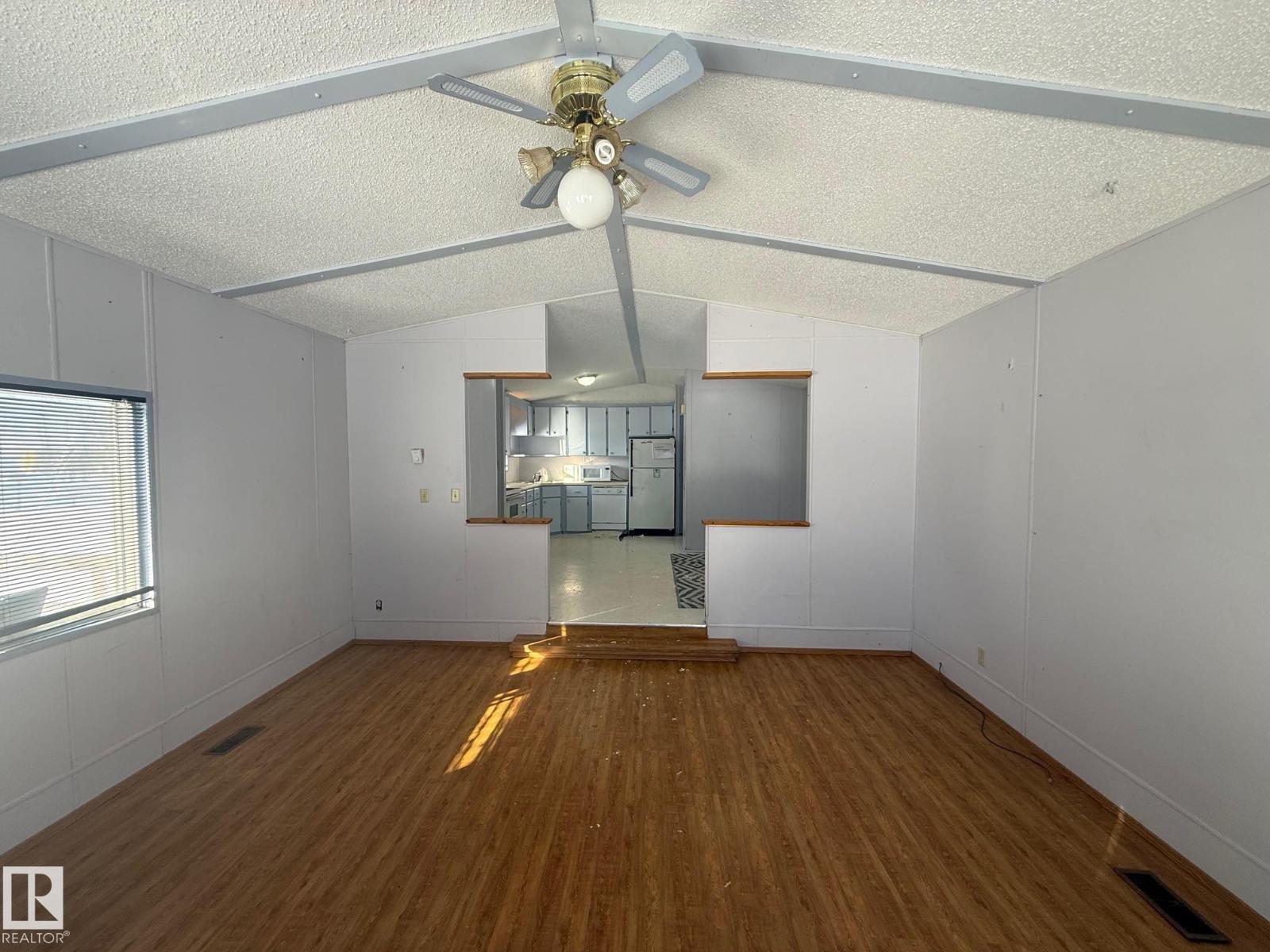 Unknown Address, ,     - Photo 14 - E4494185