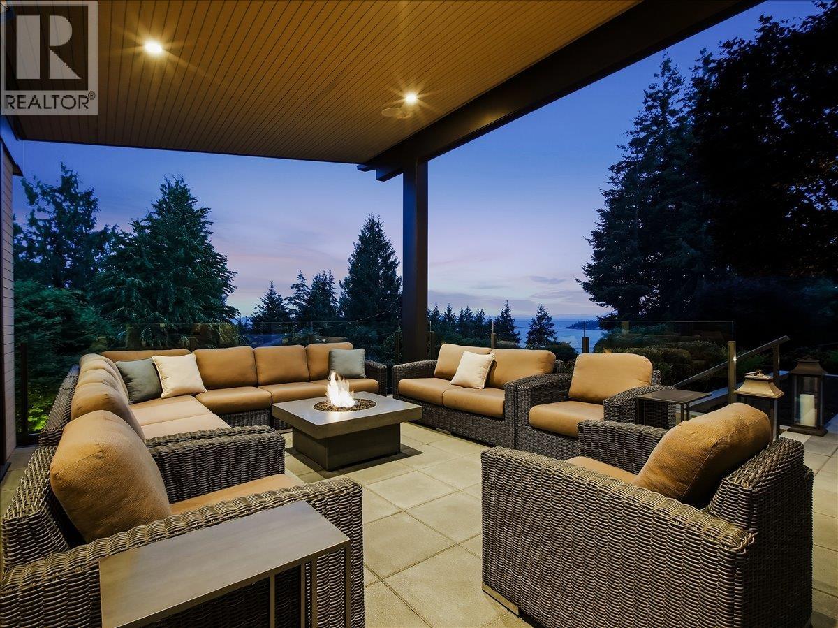 6210 Overstone Drive, West Vancouver, British Columbia  V7W 1X5 - Photo 7 - R3136709