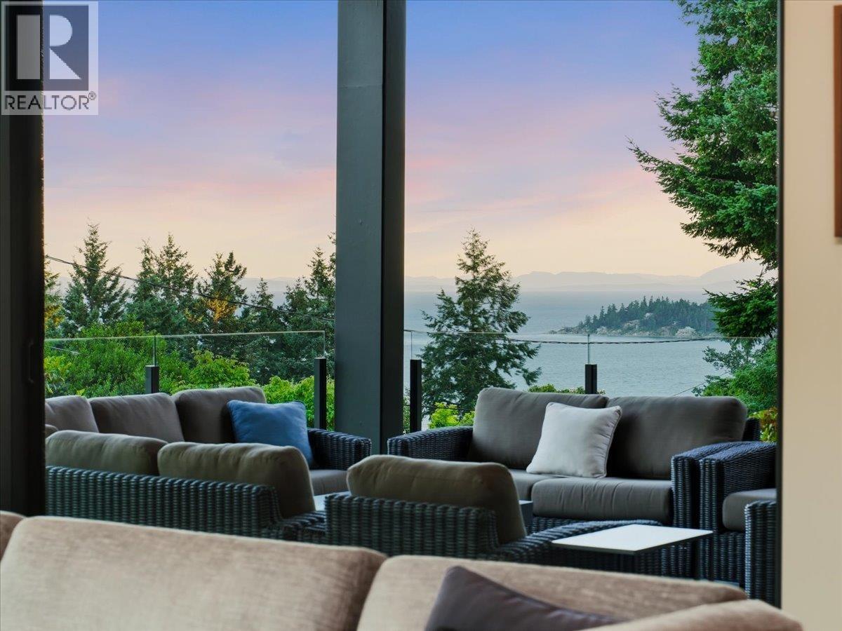 6210 Overstone Drive, West Vancouver, British Columbia  V7W 1X5 - Photo 9 - R3136709