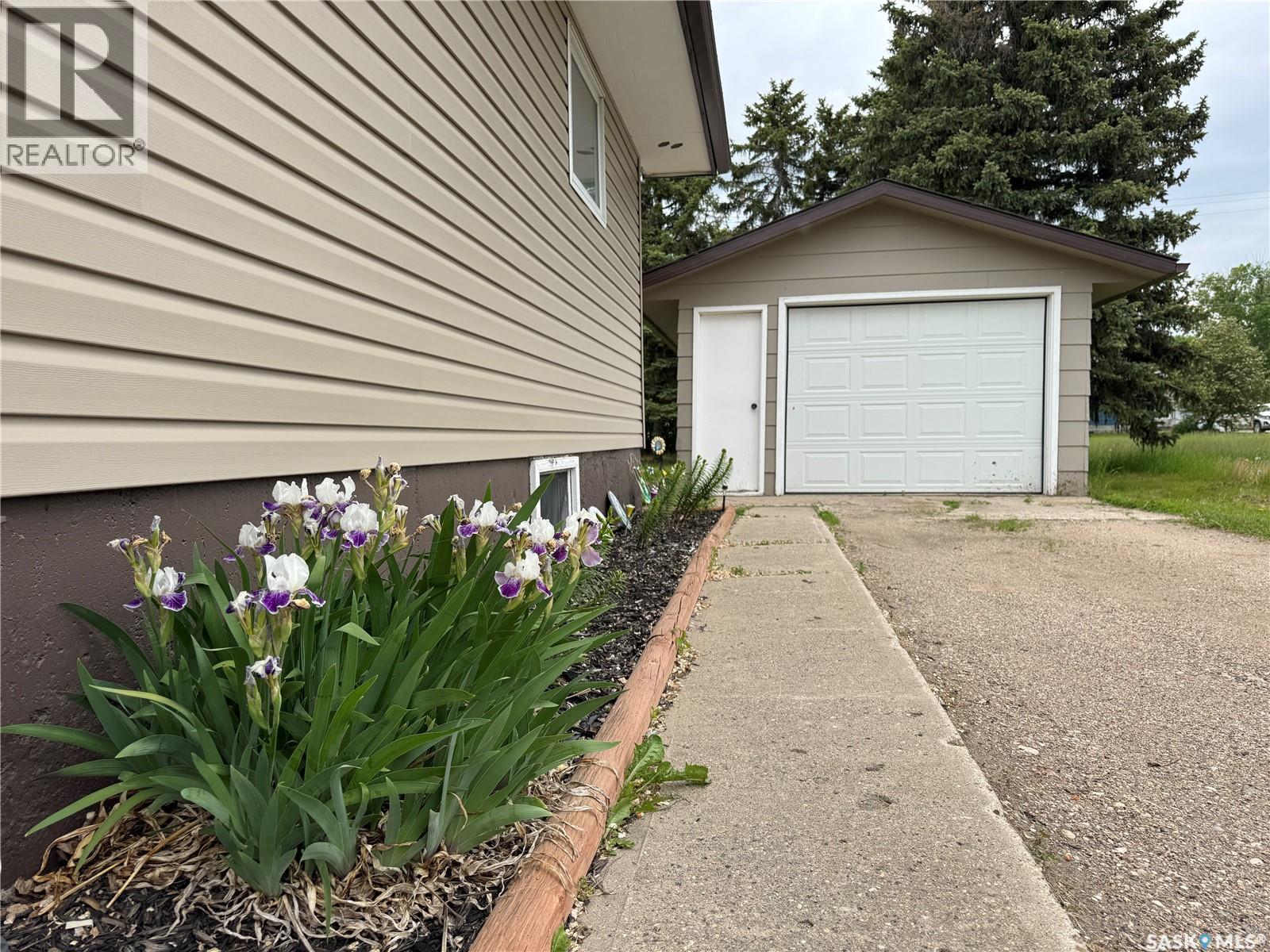 143 Broadway Street, Foam Lake, Saskatchewan  S0A 1A0 - Photo 33 - SK039690
