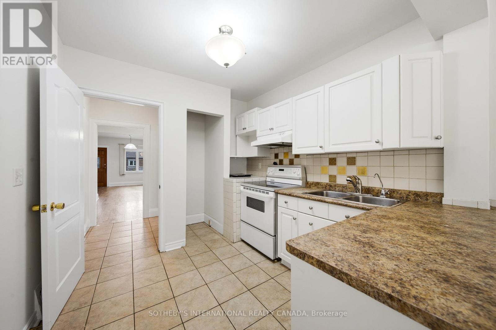 20 Bicknell Avenue, Toronto, Ontario  M6M 4G3 - Photo 19 - W13458382