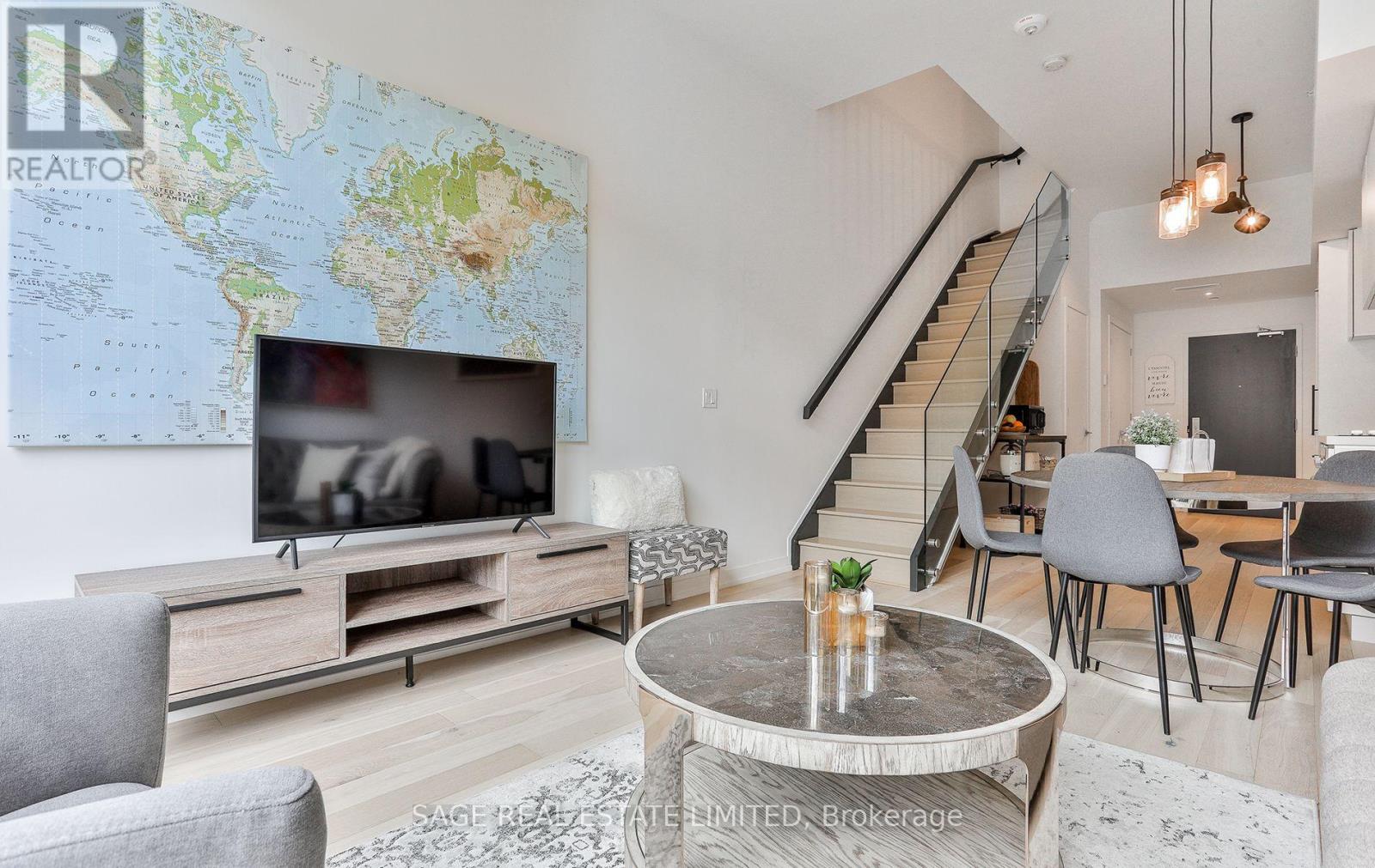 110 - 35 Wabash Avenue, Toronto, Ontario  M6R 0A9 - Photo 11 - W13458472