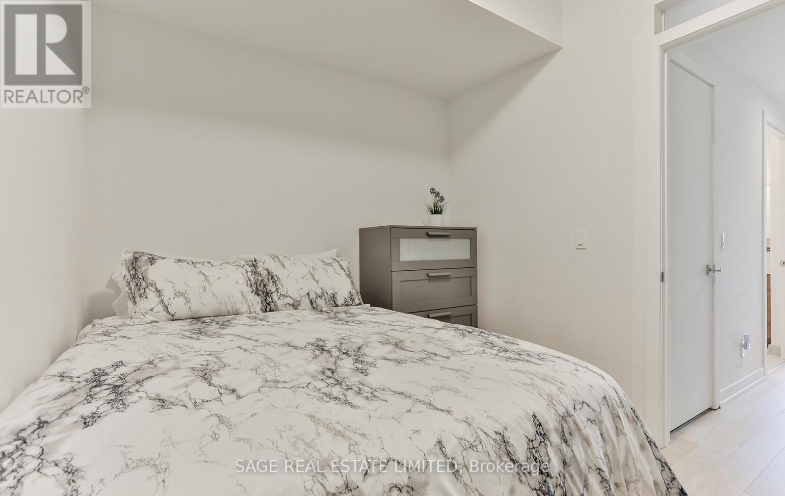 110 - 35 Wabash Avenue, Toronto, Ontario  M6R 0A9 - Photo 17 - W13458472