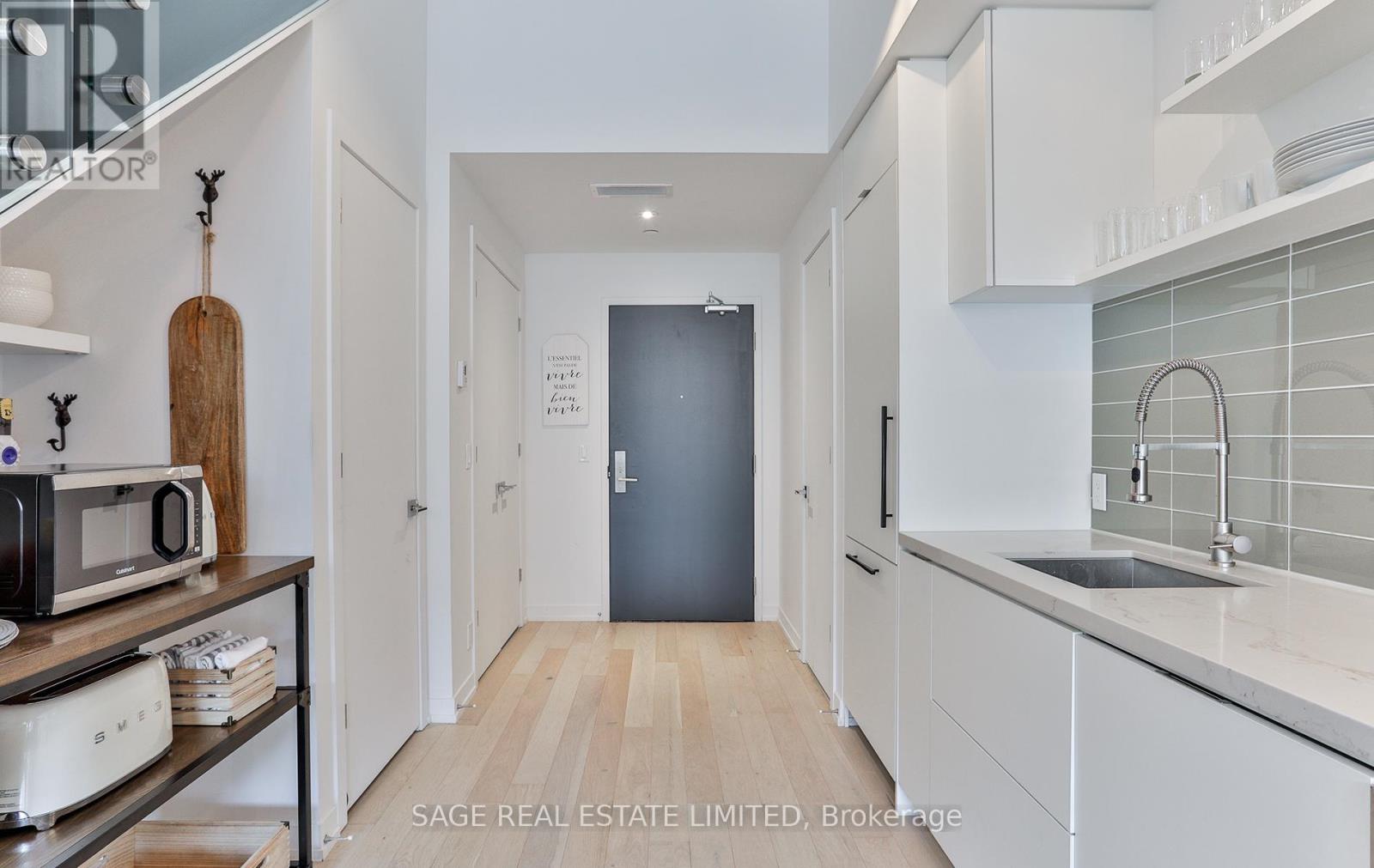 110 - 35 Wabash Avenue, Toronto, Ontario  M6R 0A9 - Photo 5 - W13458472
