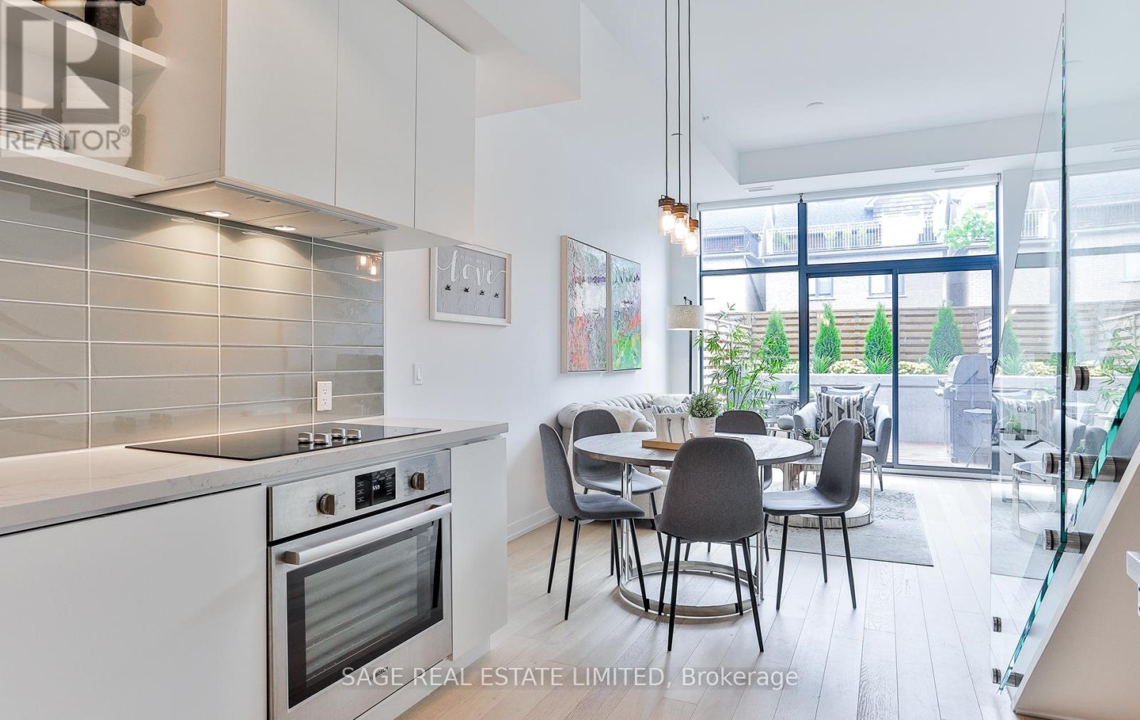 110 - 35 Wabash Avenue, Toronto, Ontario  M6R 0A9 - Photo 7 - W13458472