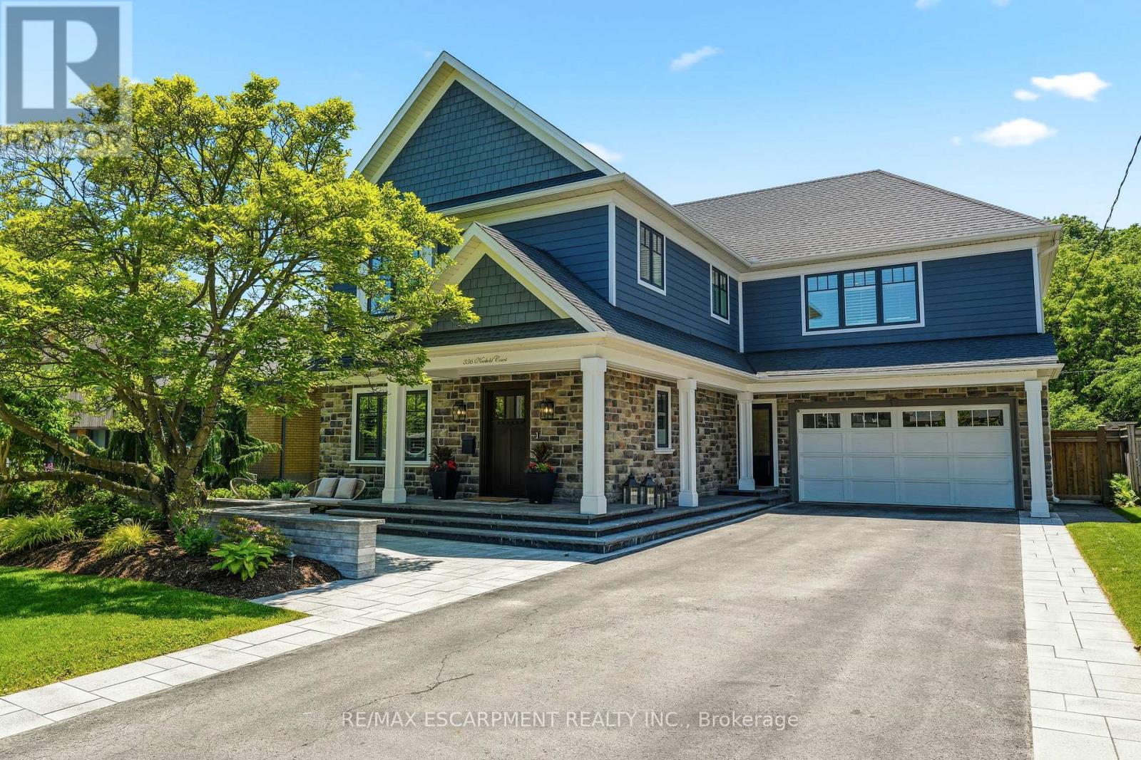 336 NEWBOLD COURT, Burlington, Ontario