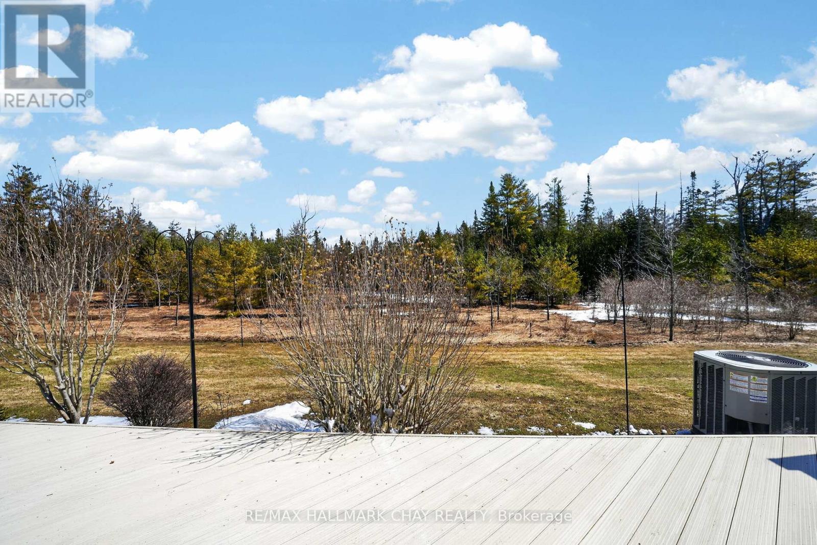 19 Greenway Drive, Wasaga Beach, Ontario  L9Z 0E6 - Photo 32 - S12982246