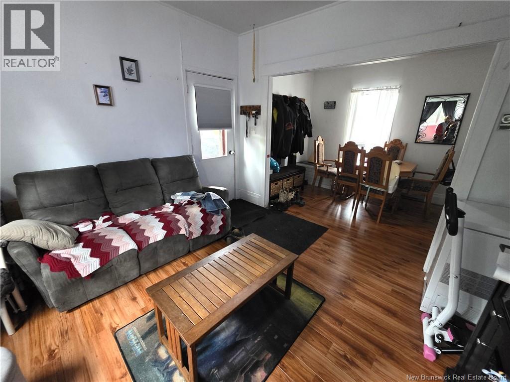 10 Park Street, Edmundston, New Brunswick  E3V 1Y7 - Photo 3 - NB141753