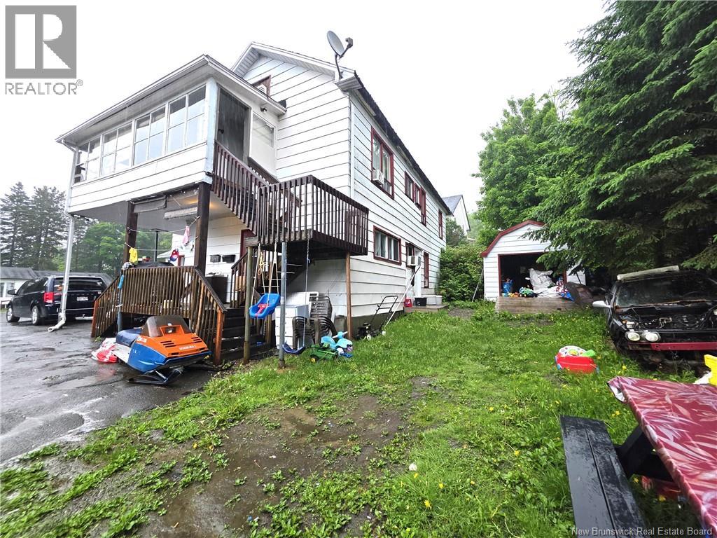 10 Park Street, Edmundston, New Brunswick  E3V 1Y7 - Photo 35 - NB141753