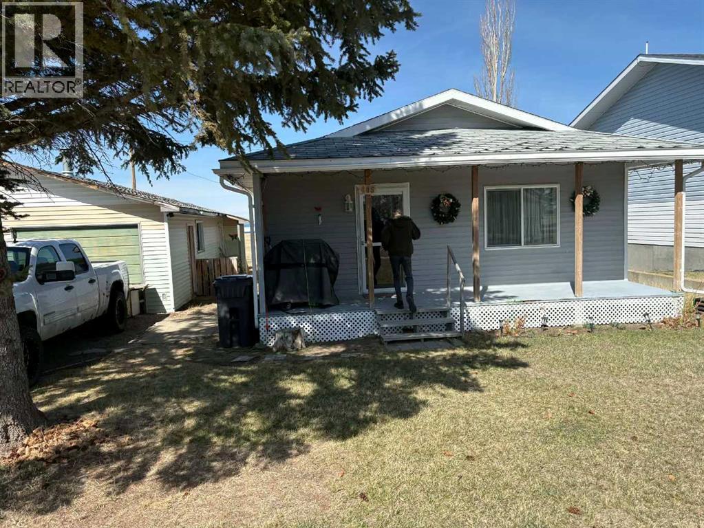 405 1 Avenue, Coutts, Alberta  T0K 0N0 - Photo 1 - A2301909