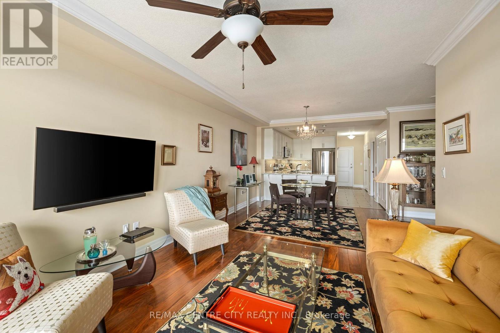 713 - 240 Villagewalk Boulevard, London North, Ontario  N6G 0P6 - Photo 5 - X13458616