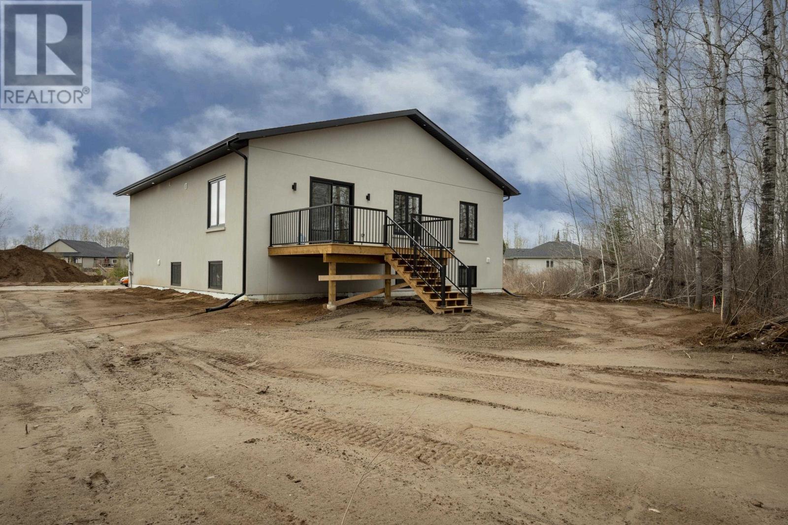 3435 King George's Park Dr., Thunder Bay, Ontario  P7K 1K8 - Photo 40 - TB2601467