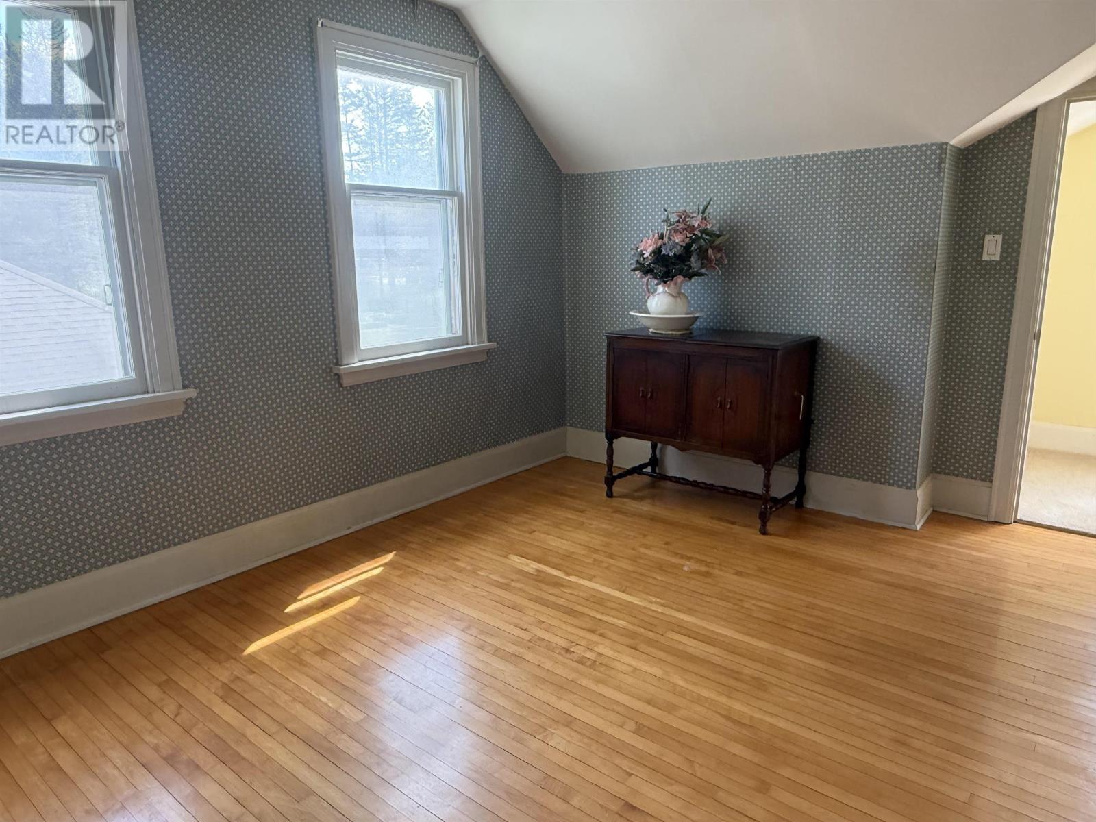 4039 Alice Ave, Thunder Bay, Ontario  P7G 2K6 - Photo 13 - TB2601555