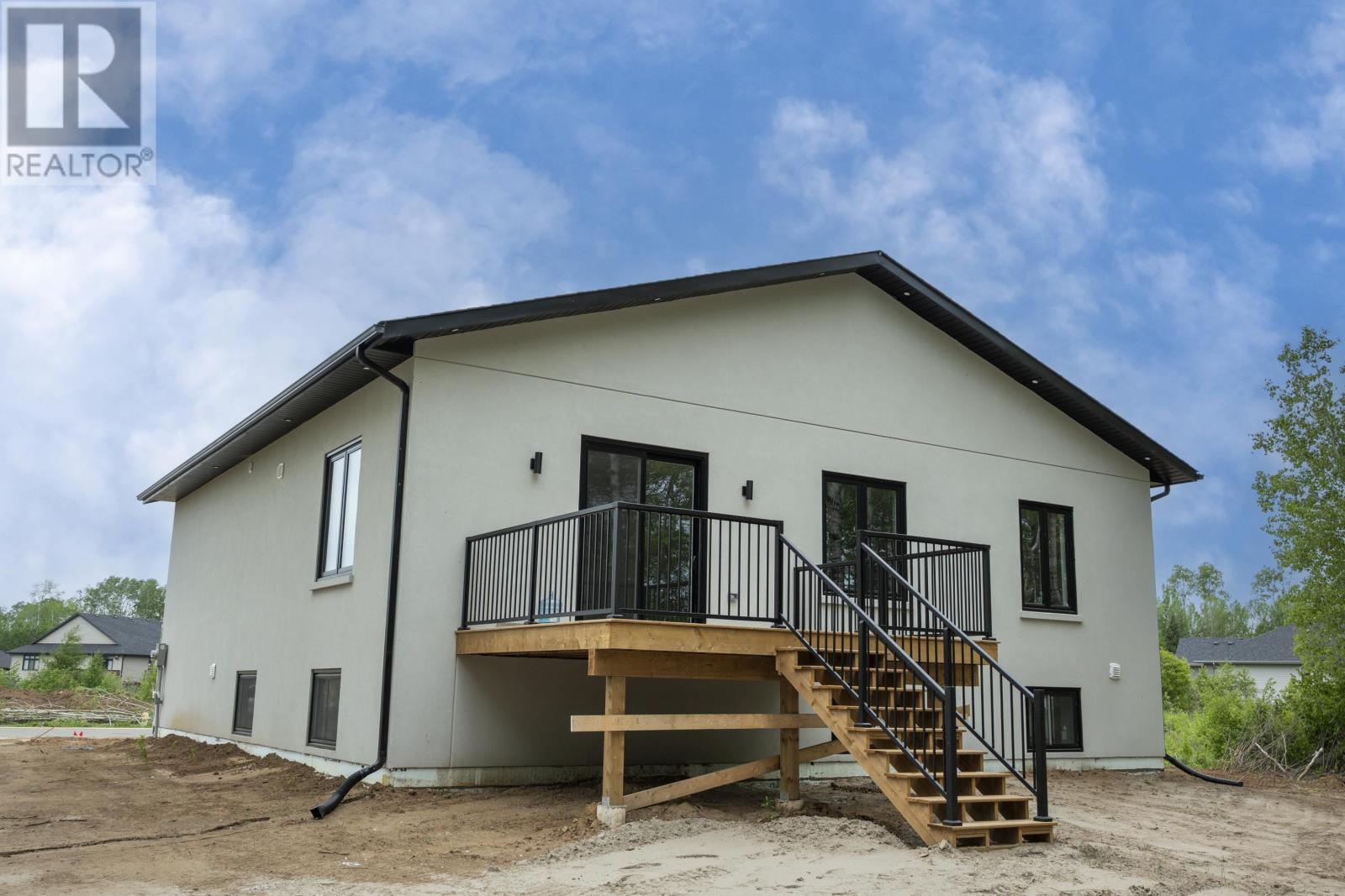 3435 King George's Park Dr., Thunder Bay, Ontario  P7K 1K8 - Photo 7 - TB2601467