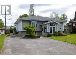 153 Theresa ST, Thunder Bay, Ontario
