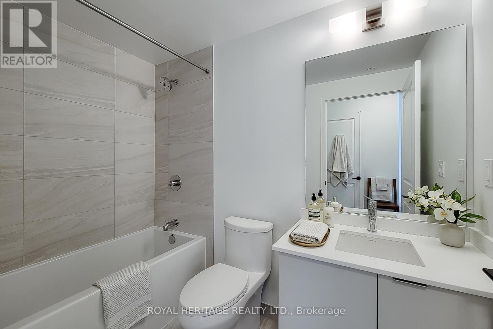 2701 - 2075 Lakeshore Road, Burlington, Ontario  L7R 1E2 - Photo 21 - W13436548