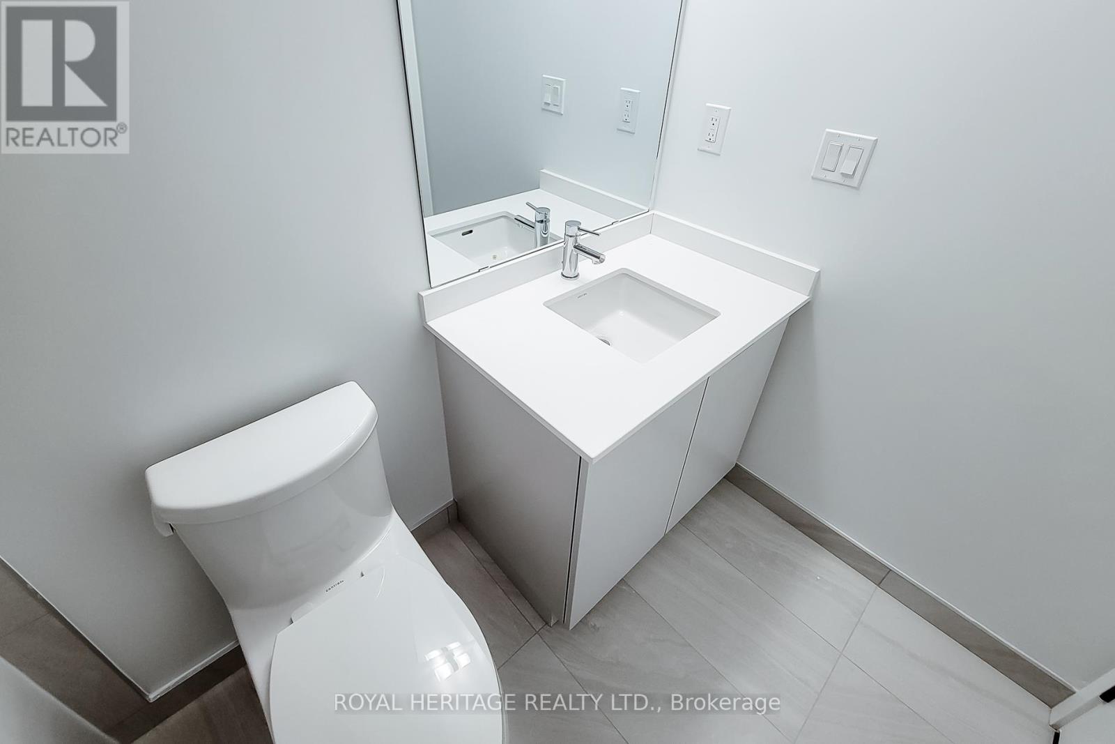 2701 - 2075 Lakeshore Road, Burlington, Ontario  L7R 1E2 - Photo 22 - W13436548