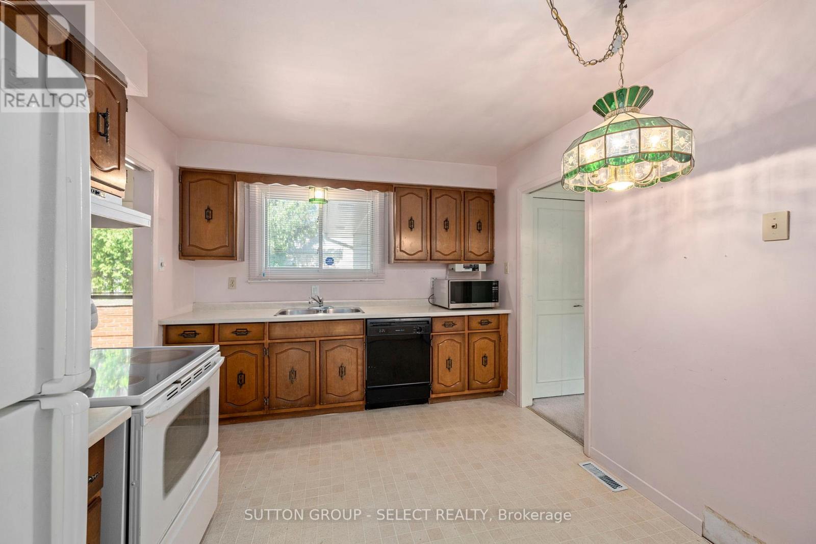 661 Grenfell Drive, London North, Ontario  N5X 2C4 - Photo 15 - X13451900