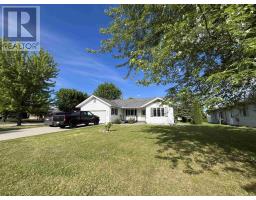 8 Maple Place, Emo, Ontario