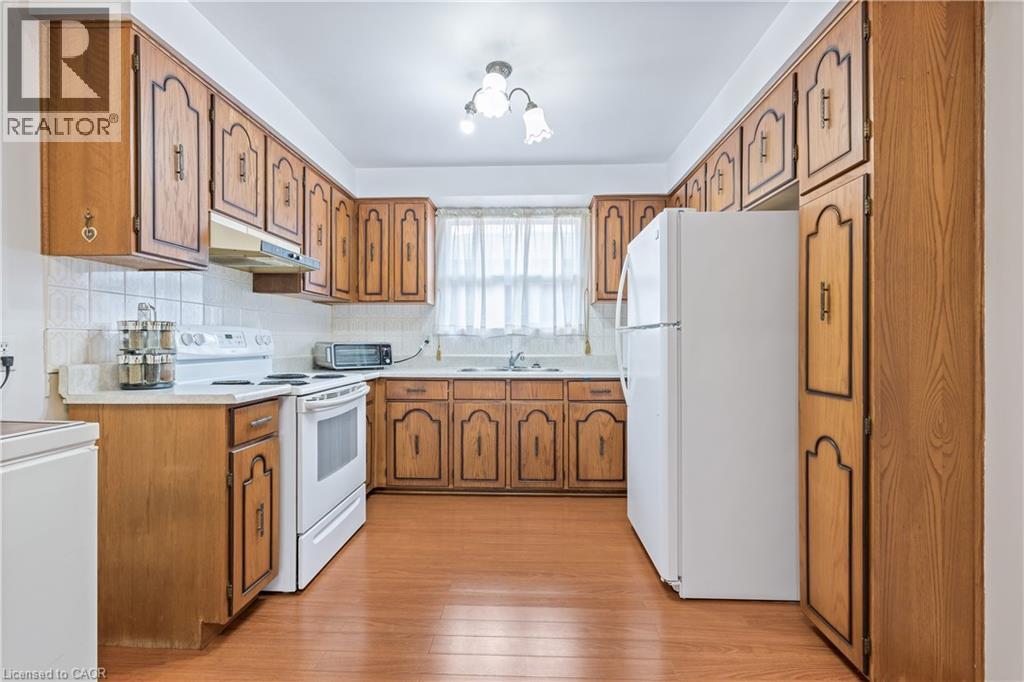 49 Hull Street, Malton, Ontario  L4T 1C4 - Photo 14 - 40840922