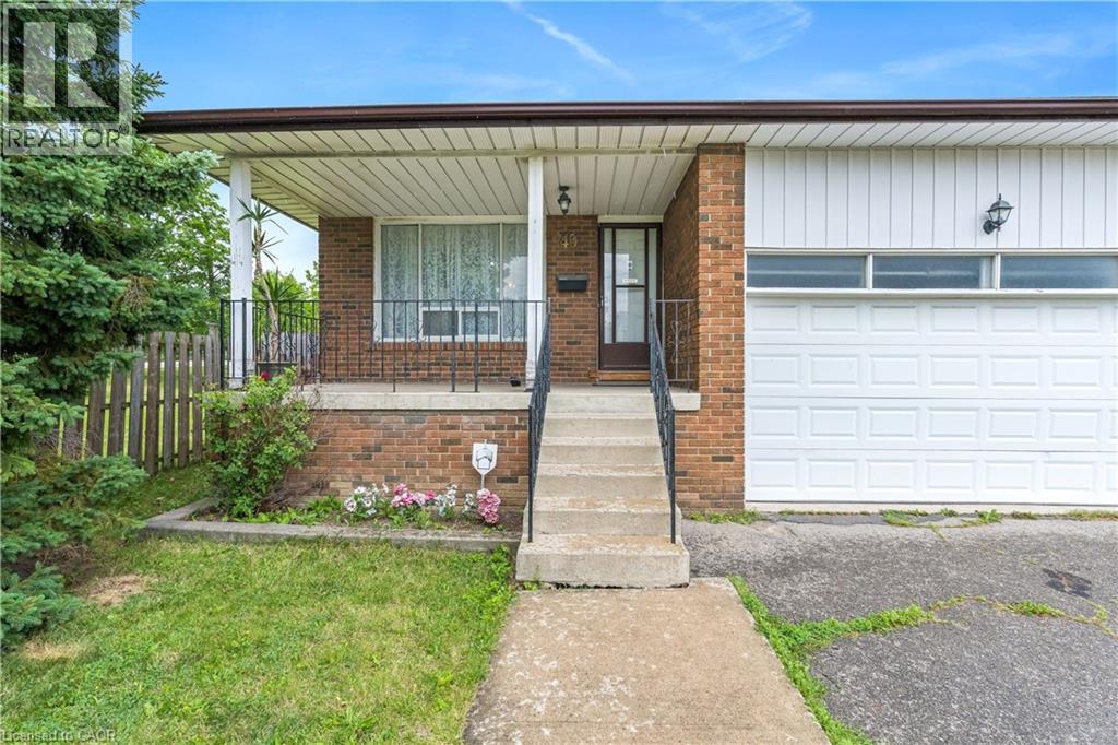 49 Hull Street, Malton, Ontario  L4T 1C4 - Photo 4 - 40840922