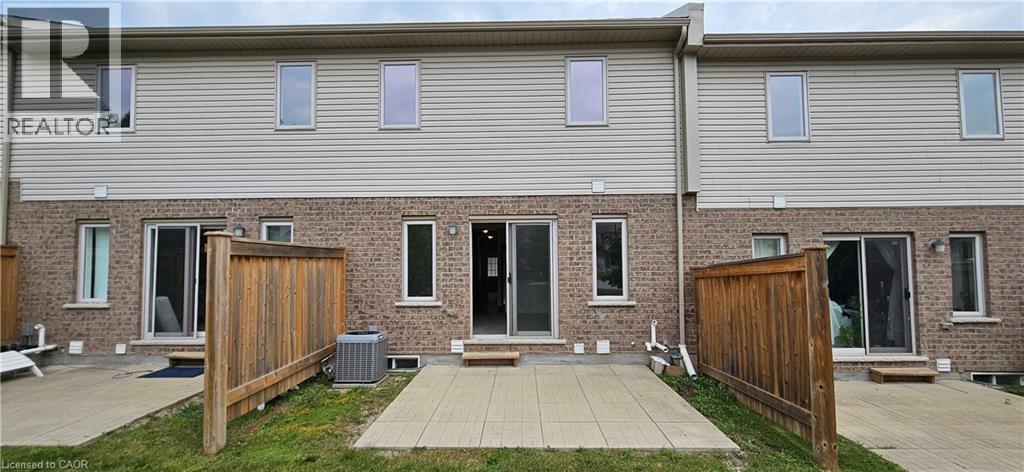 50 Pinnacle Drive Unit# 66, Kitchener, Ontario  N2P 0H8 - Photo 2 - 40840920