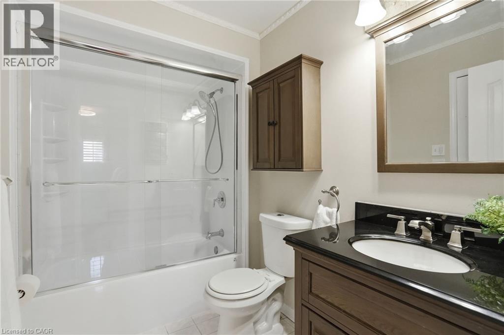 174 Fellowes Crescent, Waterdown, Ontario  L8B 0M9 - Photo 18 - 40840867